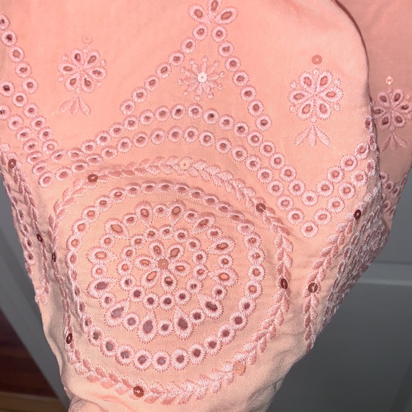 Top - Picture 2 of 4